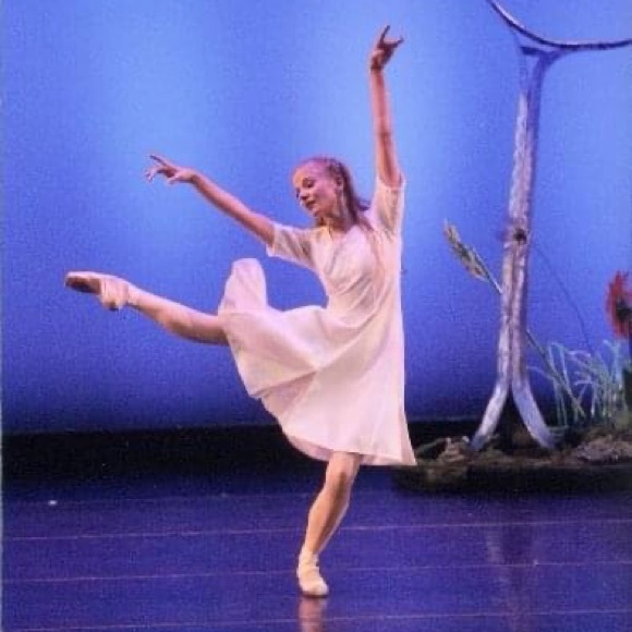 Meet your Posher, Julie - Picture 14 of 16